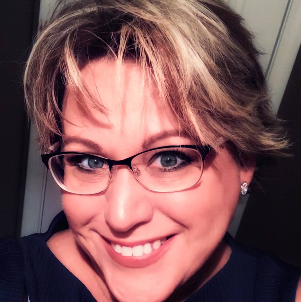 Meet your Posher, Holly